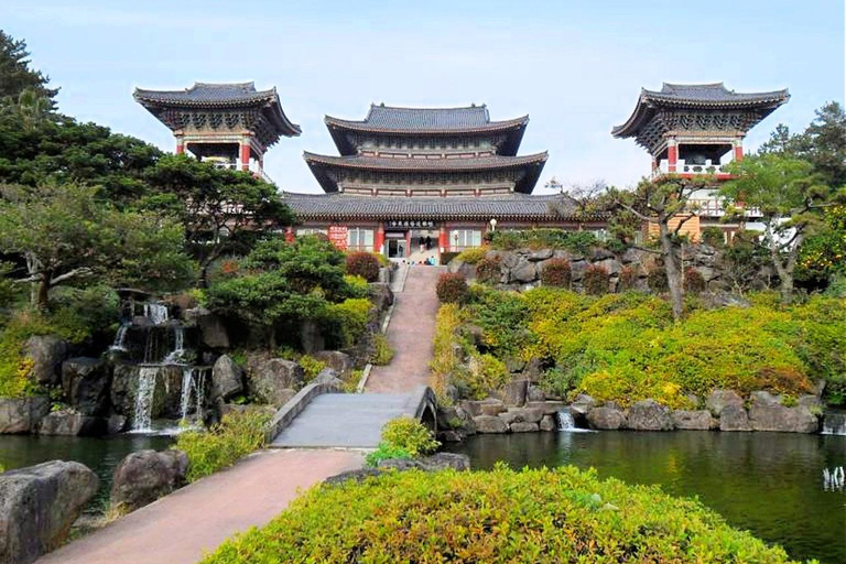 Jeju: South & West Coast Highlights Small Group Day Tour