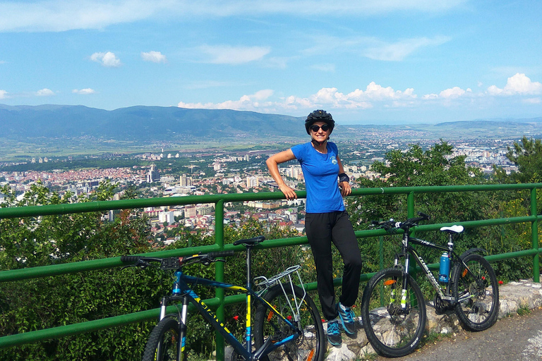 Skopje: Bike and Brunch Experience