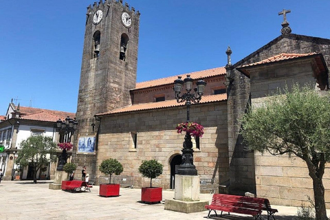 Barcelos, Ponte Lima, Viana Castelo: Private Tour from Porto