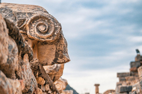 Für Kreuzfahrer: Ephesos, Sirince und Dorfleben mit MittagessenFür Kreuzfahrer: Ephesos, Şirince und Dorfleben mit Mittagessen