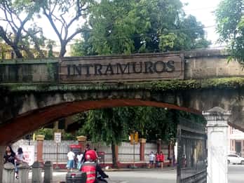 Revolutionary Tour of Manila