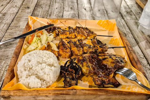 Gili Trawangan: Public Snorkeling Tour with Turtles and BBQ Public Snorkeling Tour with Turtles