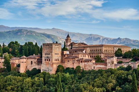 Grenade : Visite guidée de l&#039;Alhambra et des palais Nasrides