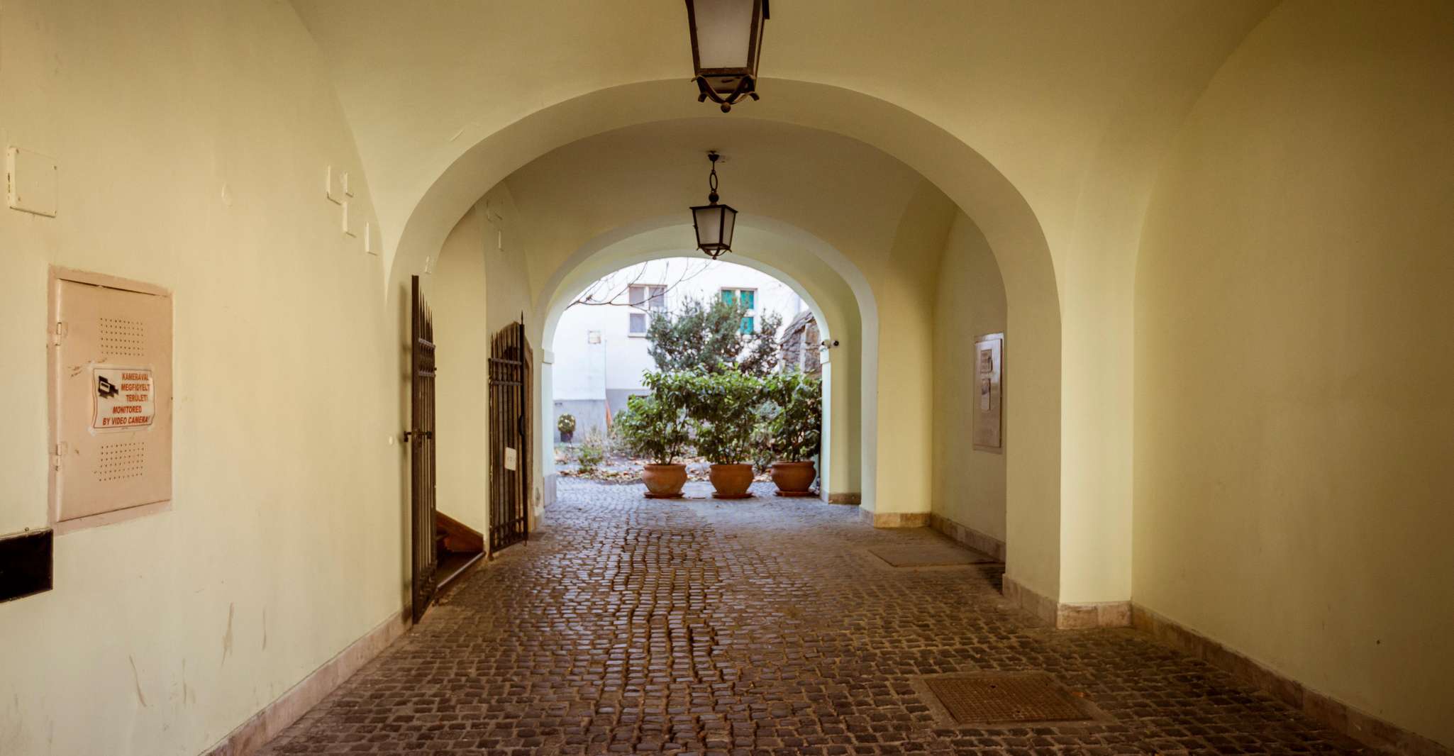 Budapest: The WWII Siege of Buda Castle & Bomb Shelter Tour photo 7