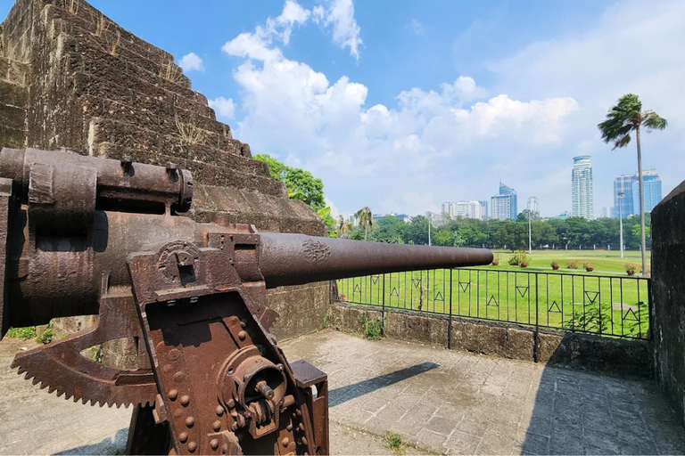Manila: tour della città di mezza giornata o di un giorno interoManila: tour guidato di mezza giornata