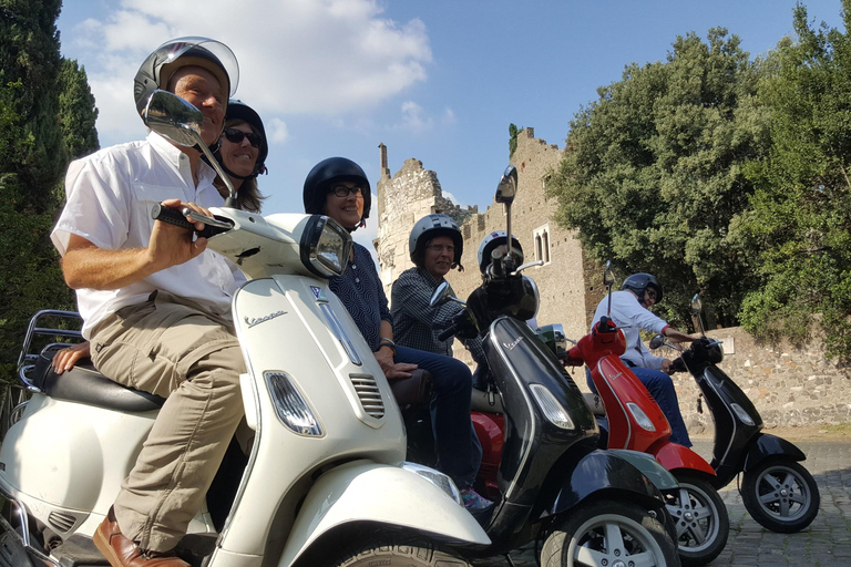 Rome: Self-Driven Sightseeing tocht door Vespa