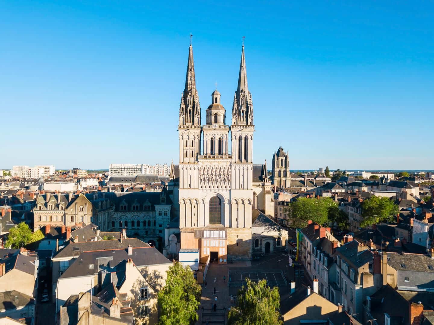 Hallo Angers: Privater, 2-stündiger Stadtrundgang mit privatem Guide