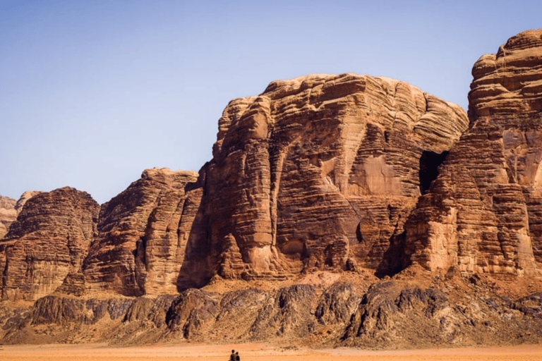 Wadi Rum: Bedouin Camp, Fire Dinner & Desert Experience