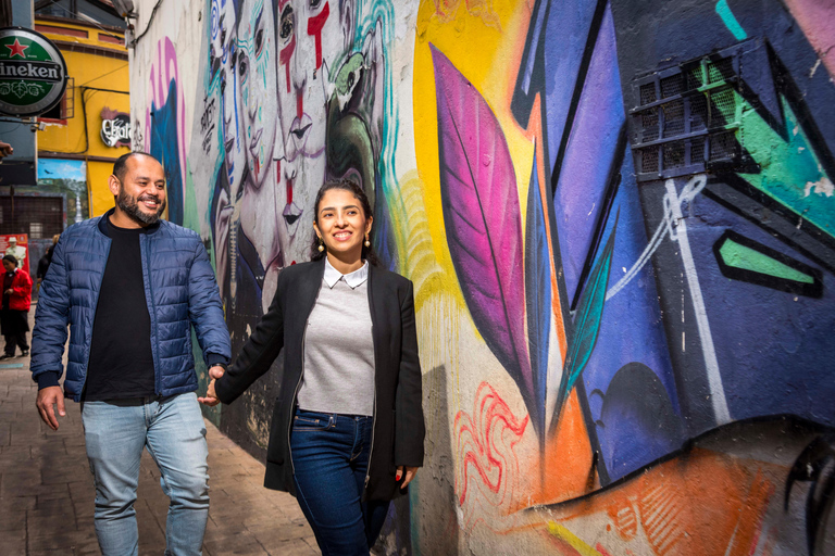 Candelaria Bogotá: Photo Shoot and Private Hike for Couples