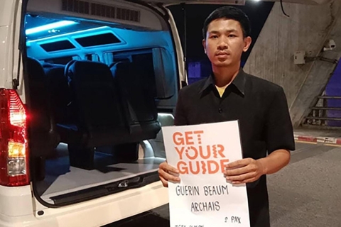 Suvarnabhumi Airport Bangkok: luxe privétransfersLuxe sedan Mercedes Benz E-Klasse: hotel naar luchthaven