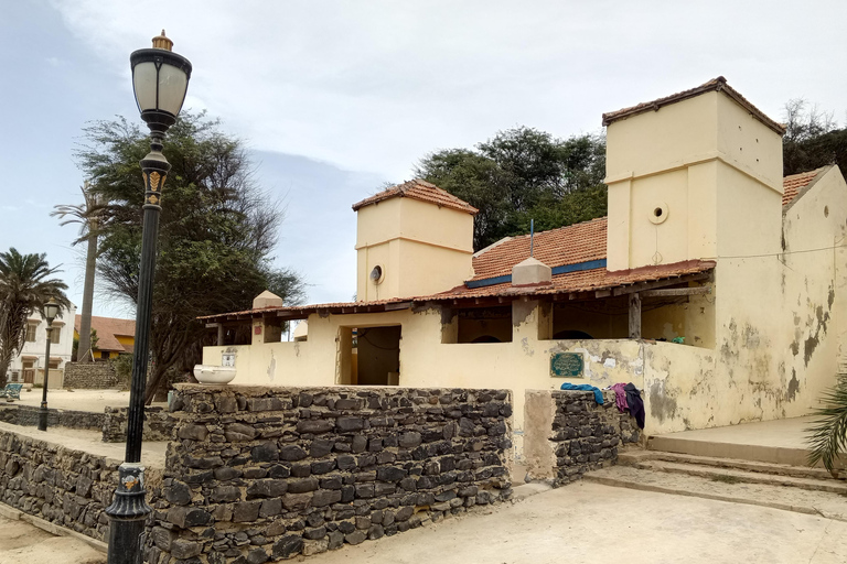 Dakar: Tour Gorée Island & Museum of Black Civilization