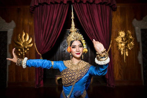Siem Reap: Apsara Theatre Show Private Round-trip Transfers Apsara Theatre Private Roundtrip Transfer By AC Car/Van