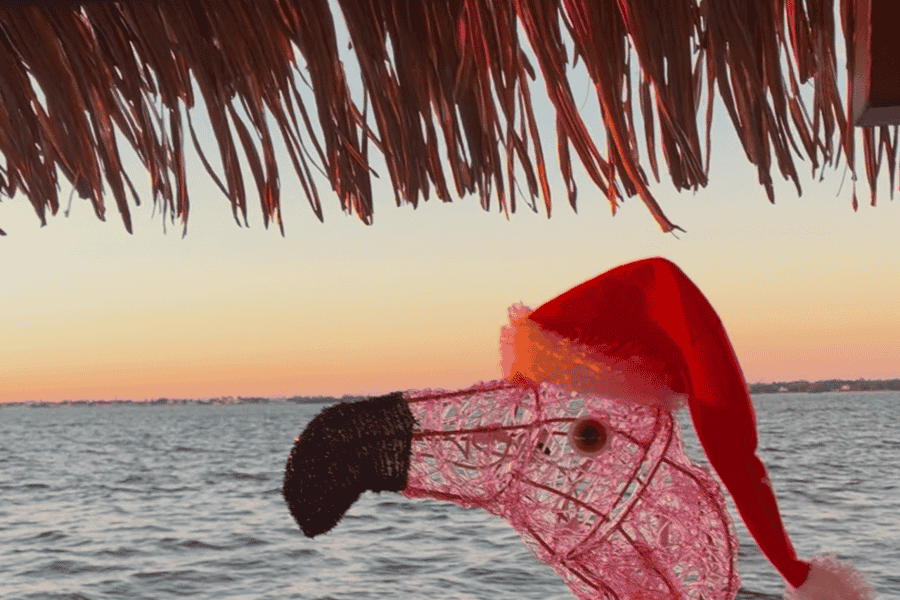 Punta Gorda: Holiday Lights Tiki Boat Cruise. Foto: GetYourGuide Punta Gorda: Holiday Lights Tiki Boat Cruise. Foto: GetYourGuide