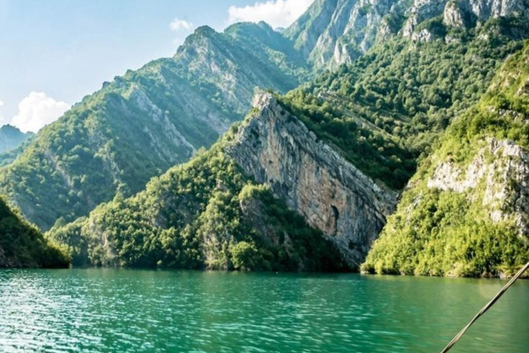 From Tirana: Valbona Valley and Prizren 2 Day Tour German-speaking