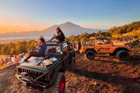 Bali:Mount Batur 4WD Jeep Sonnenaufgang & heiße Quelle - All InclusivePrivate Jeeptour mit Transfers und Besuch einer heißen Quelle