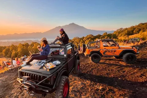 Bali : Mont Batur 4WD Jeep Sunrise & Hot Spring All-Inclusive