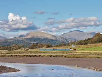 Lake District: Eersteklas stoomtreinreis en ontbijt