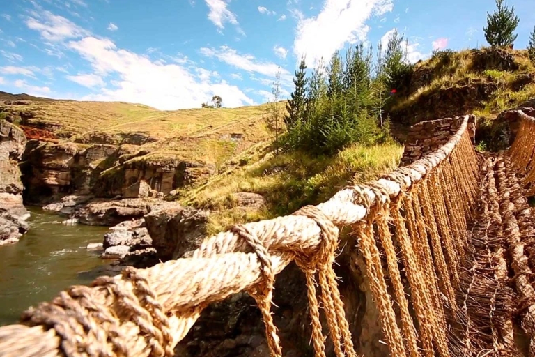 Visite du pont inca de Qeswachaka depuis Cusco
