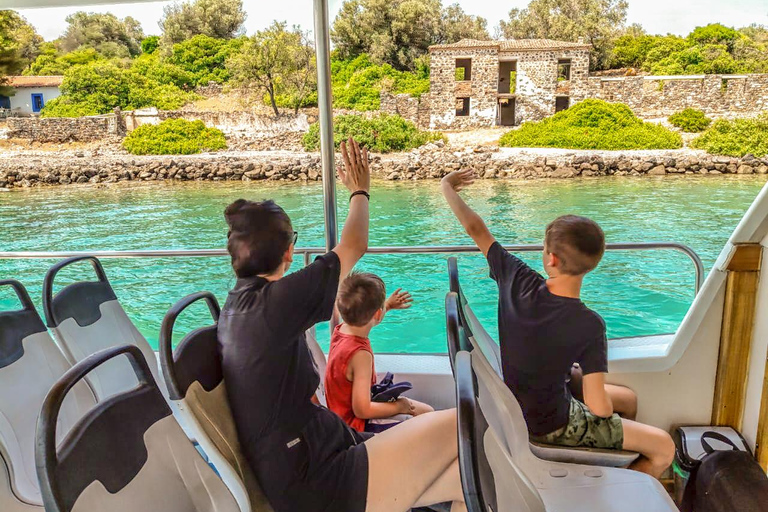 Athènes : excursion d&#039;une journée en bateau avec baignade et piscine thermaleAthènes : excursion d&#039;une journée en bateau vers les îles avec baignade