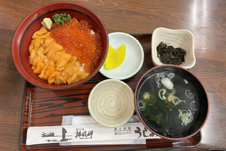 Sapporo: Shakotan Blue Coast and Otaru Canal Private Tour