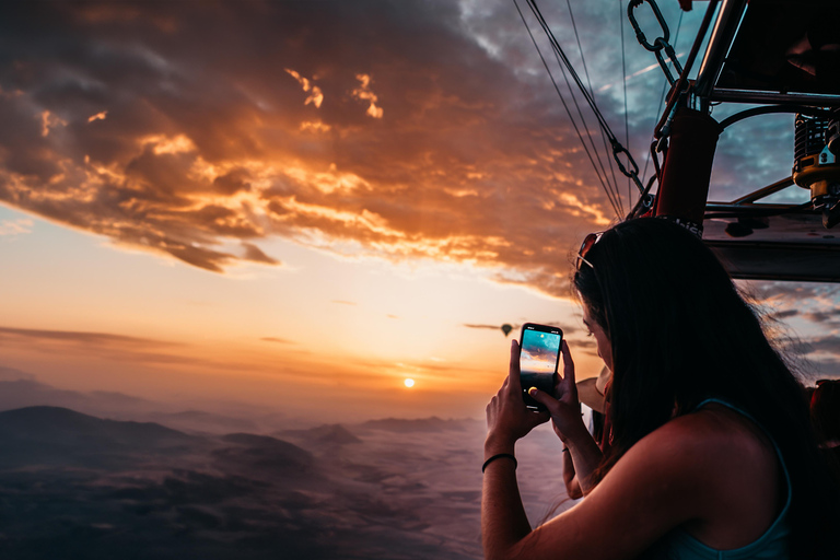 Agadir: Hot Air Balloon Flight with Breakfast