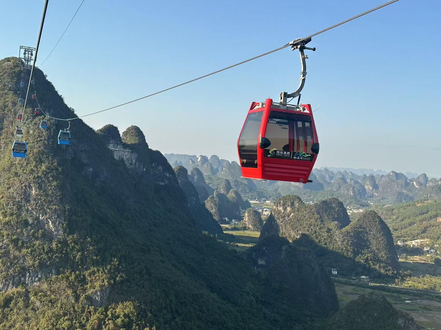 Guilin: Private Mountains and Rivers Day Tour