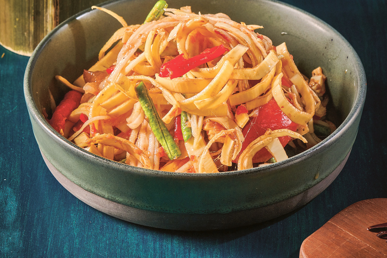 Phuket: Thai Dining Experience at Three Monkeys Restaurant Thai Set Menu for 2 - Set D