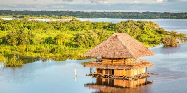 Explore Iquitos: 3 Days of Adventure on the Yanayacu River