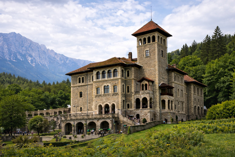 Brasov: Bran, Peles & Cantacuzino Castle Day Tour