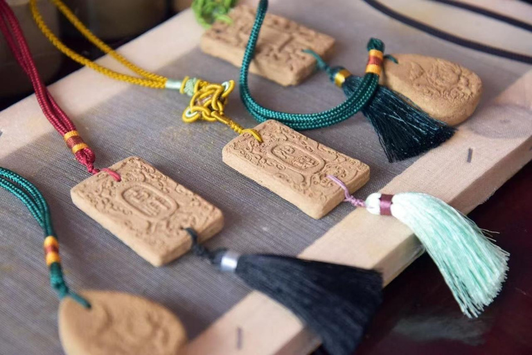 Shanghai: Hands-on Incense Tablet Making Class