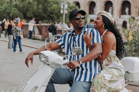 Rome: Vespa Ride in the Streets with Photography Vespa tour