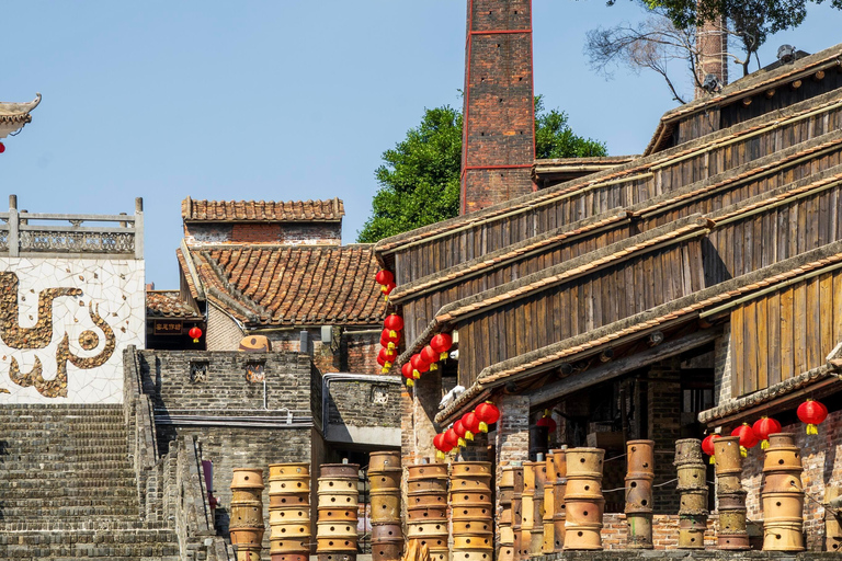 Foshan Private Day Tour: Kung Fu, Lion Dance & Bruce Lee