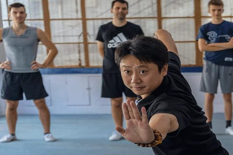 Shanghai: Chinese Kung Fu Class with English-Speaking Master