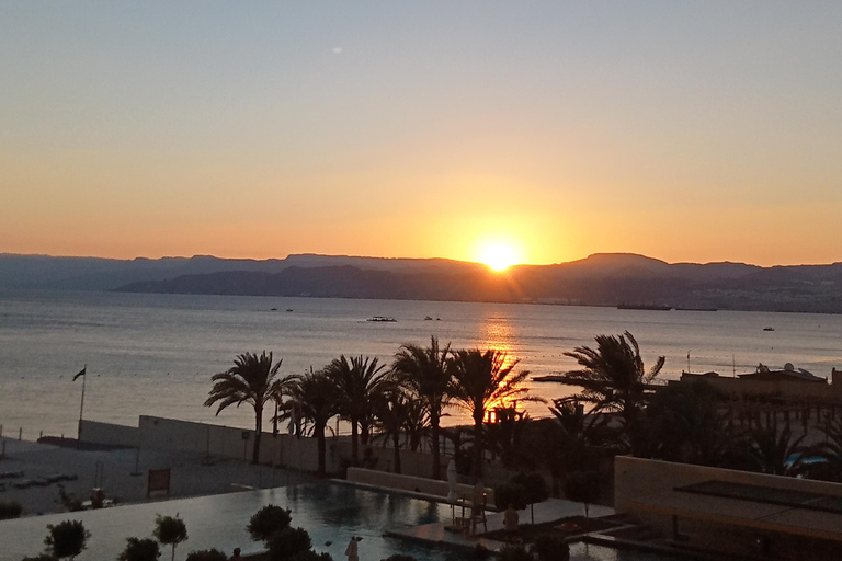 Amman: Dead Sea, Lot's Wife, & Blue Mosque Tour with Lunch Dead Sea only