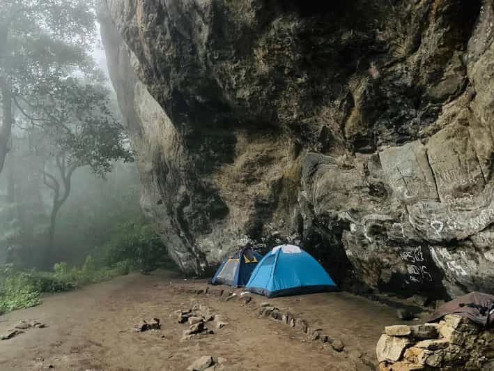 Kandy: Knuckles Mountain Range 2-Day Camping Tour