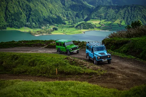 Private Half Day 4X4 tour to Sete Cidades 1-4 people