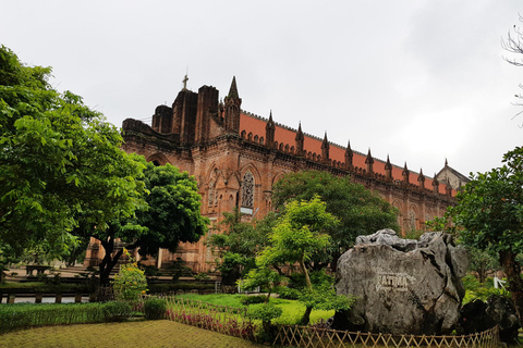 Ninh Binh: Gothic Monastery, Prehistoric Island & Boat Trip Go With Motobike