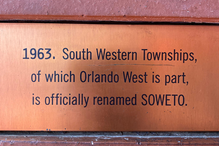 Le tour de Johannesburg, Musée de l&#039;apartheid et sowetoEl tour de la ciudad de Johannesburgo y el municipio de Soweto