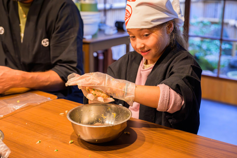 Samurai Gyoza Factory Kyoto: Corso di cucina Gyoza