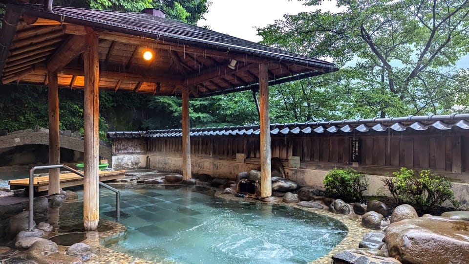Photo by https://www.getyourguide.com