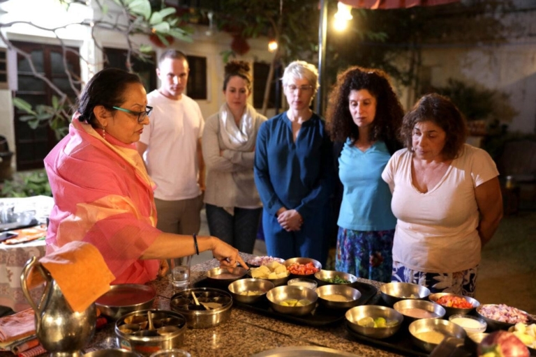 Rondleiding door yoga- en kooklessen in Jaipur