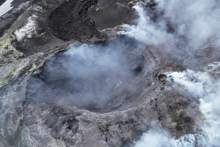 Etna excursion from Catania with cable car & 4x4 to 3340 mt.