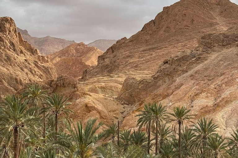 From Kairouan: 2-Day Sahara Tour with Hotel Stay 2-Day Sahara Desert Tour