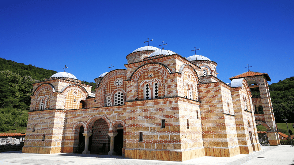 Från Belgrad Valjevo sjön Rovni floden Gradac och Celije GetYourGuide