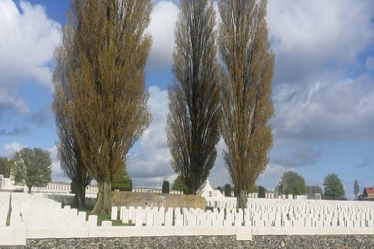 Flanders World War I Battlefields Private Tour from Brussels