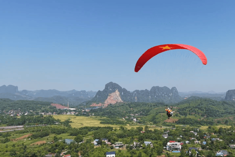 Fly Hanoi: Paragliding with Top Pilots & Roundtrip Transfer Standard Package: Flight with self-transportation