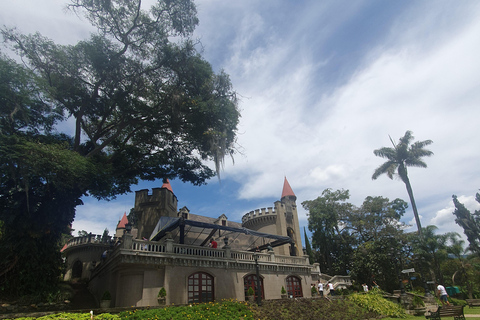 Medellin: Luxuriöse und private Tour durch die Stadt auf Französisch