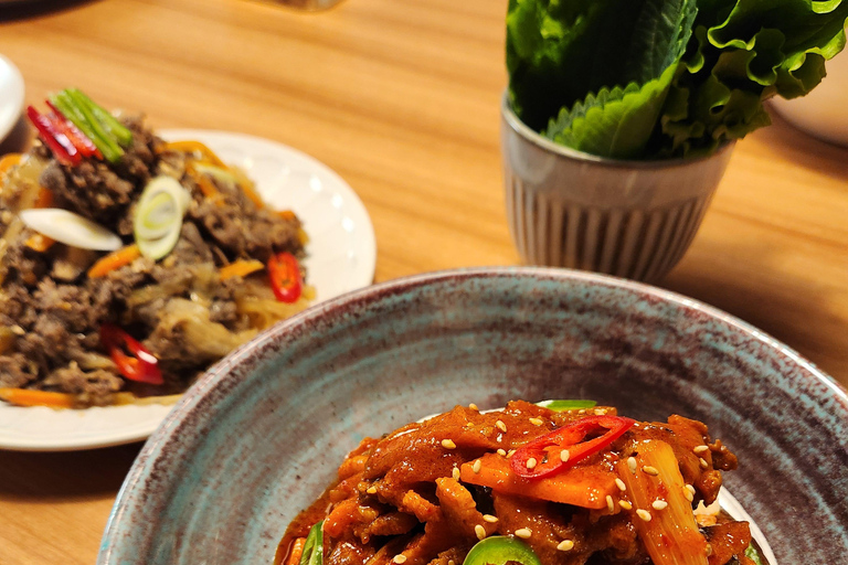 Korean Fermented Sauce (Jang) Experience in Itaewon, Seoul