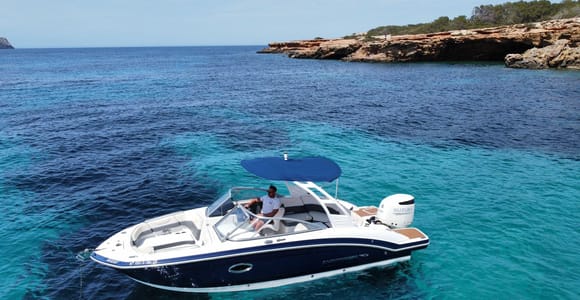 Ibiza: Private Boat Tour with Beach Hopping and Snorkeling