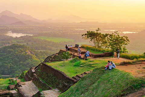 From Habarana: Dumbulla Cave & Sigiriya Fortress Tour